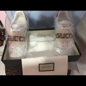 Authentic Gucci Men’s Ace Sneakers